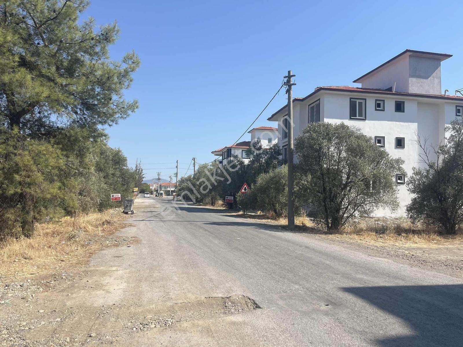 Remax Güvencesiyle Ortaca'da Satılık Daire — fotoğraf 3