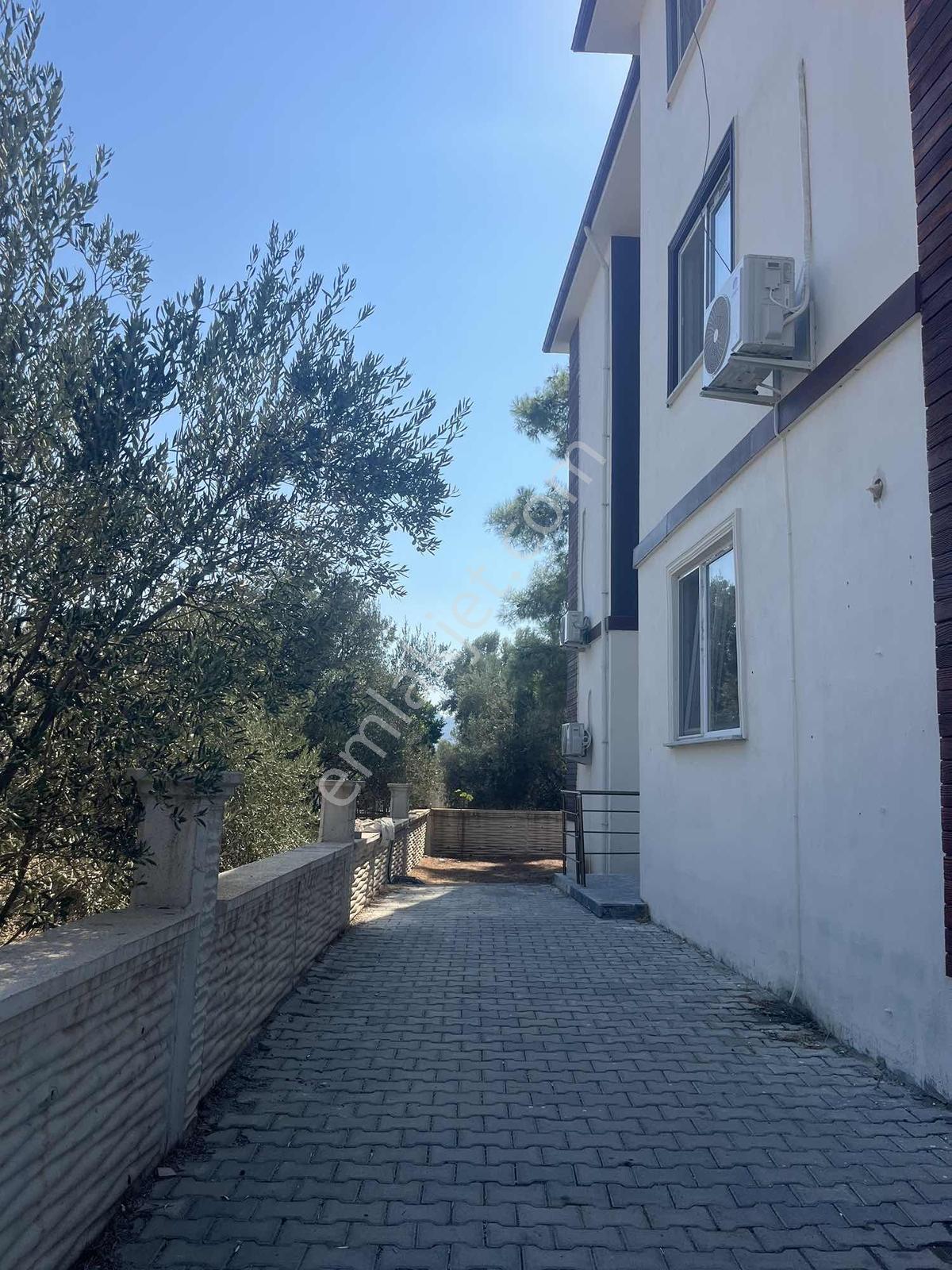 Remax Güvencesiyle Ortaca'da Satılık Daire — fotoğraf 5