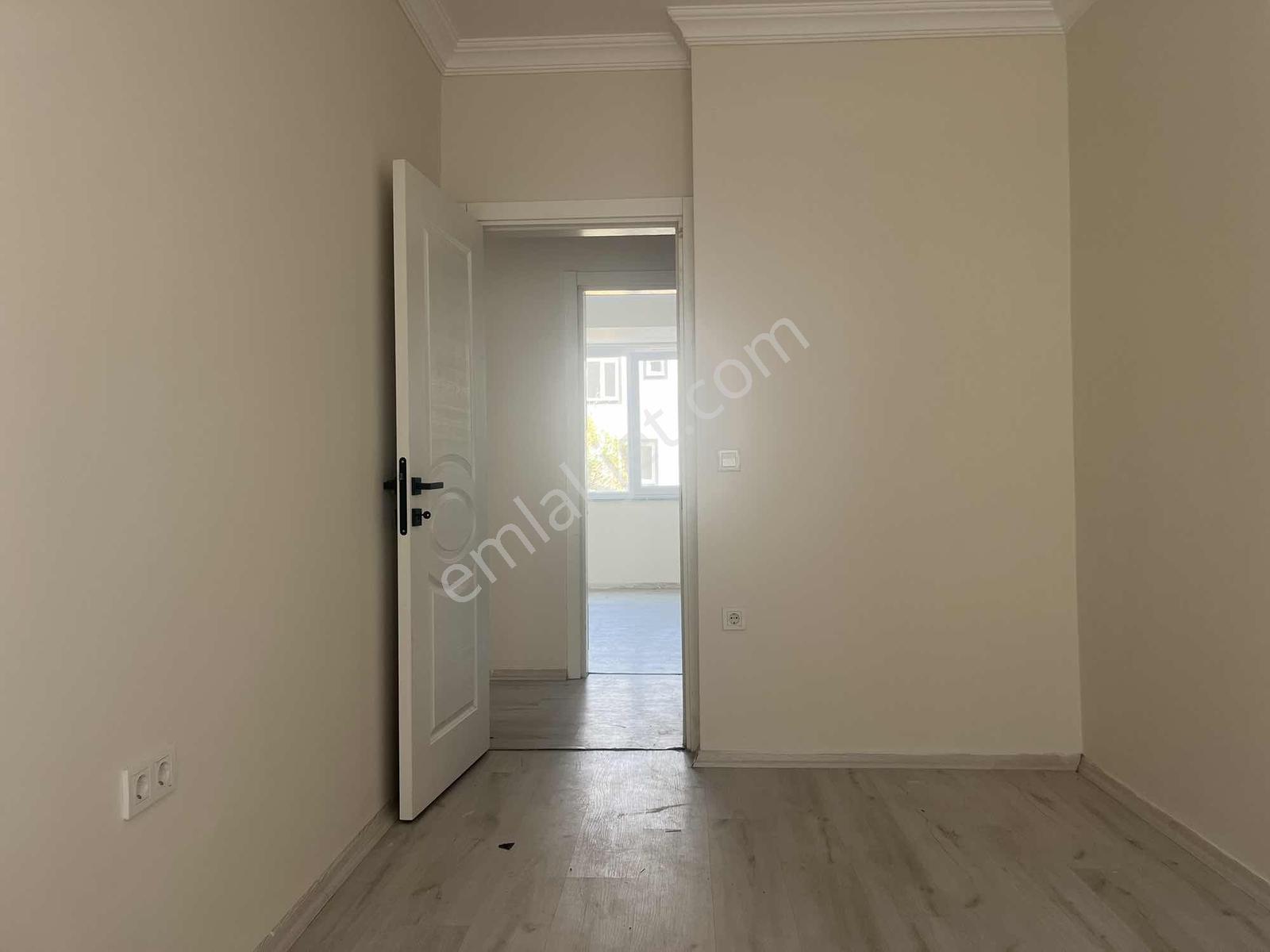 Remax Güvencesiyle Ortaca'da Satılık Daire — fotoğraf 9