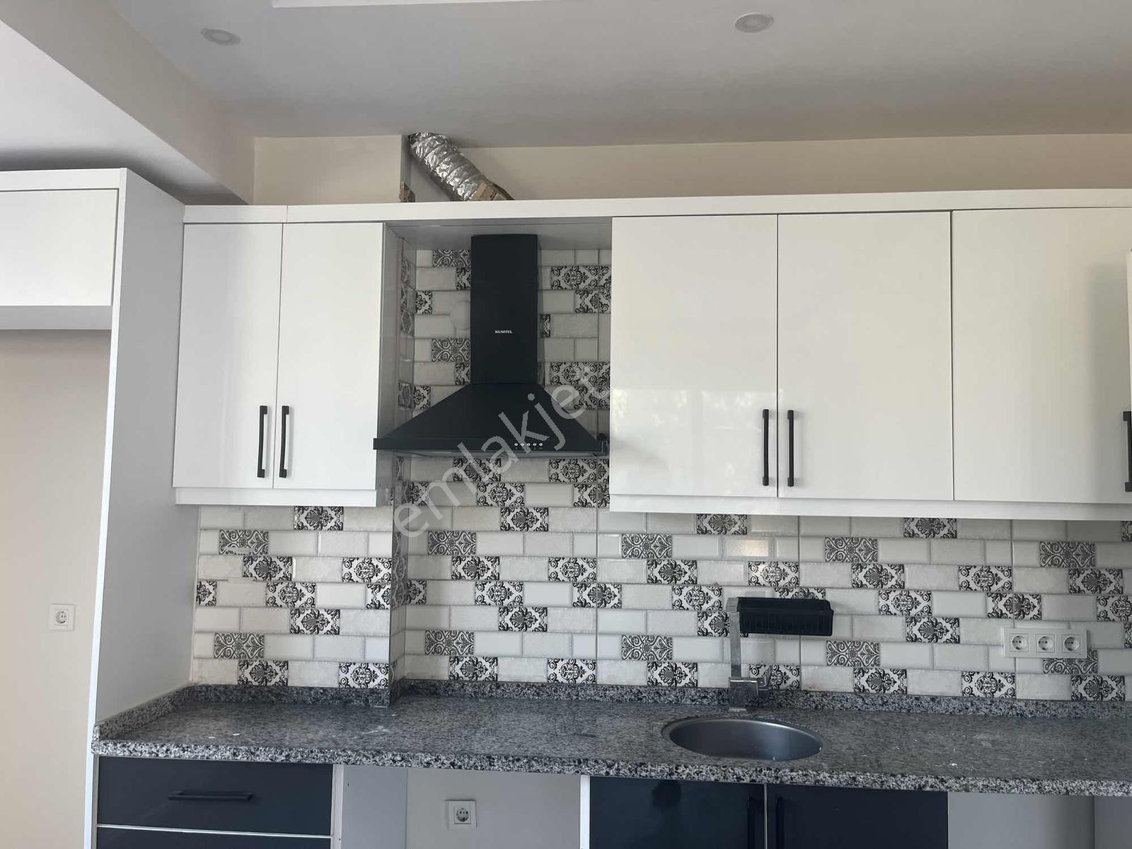 Remax Güvencesiyle Ortaca'da Satılık Daire — fotoğraf 22