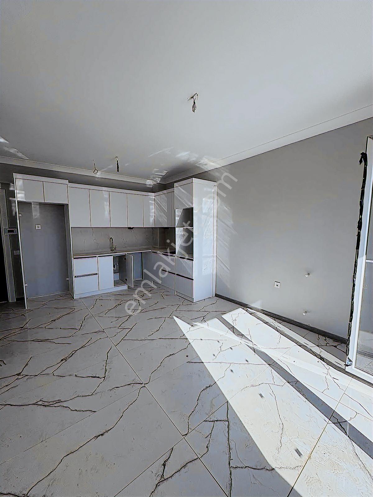 Havalimanına Yakın Katta Oturuma Hazır Otel Kompsetli 1+1 Daire — fotoğraf 8