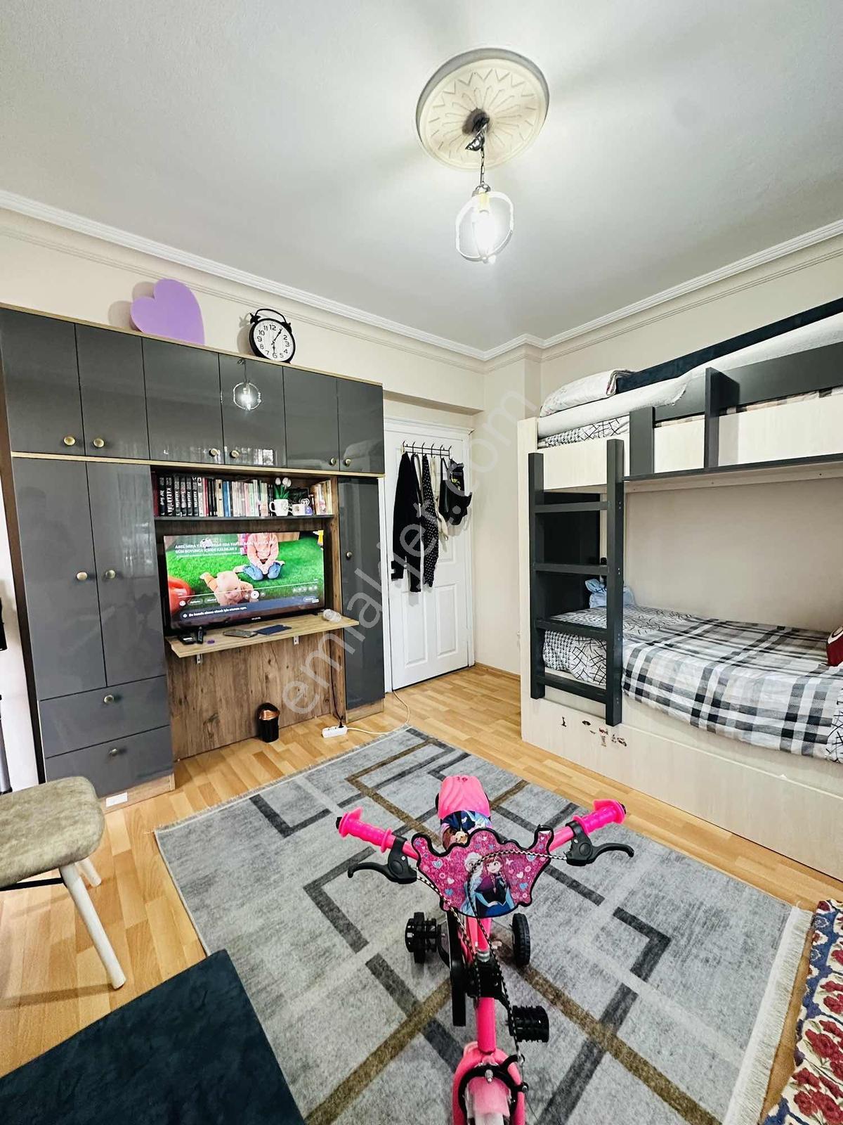 Özdoğan Emlaktan Kuzeyyaka Da 2+1 110m2 Katta Doğalgazlı Daire — fotoğraf 10