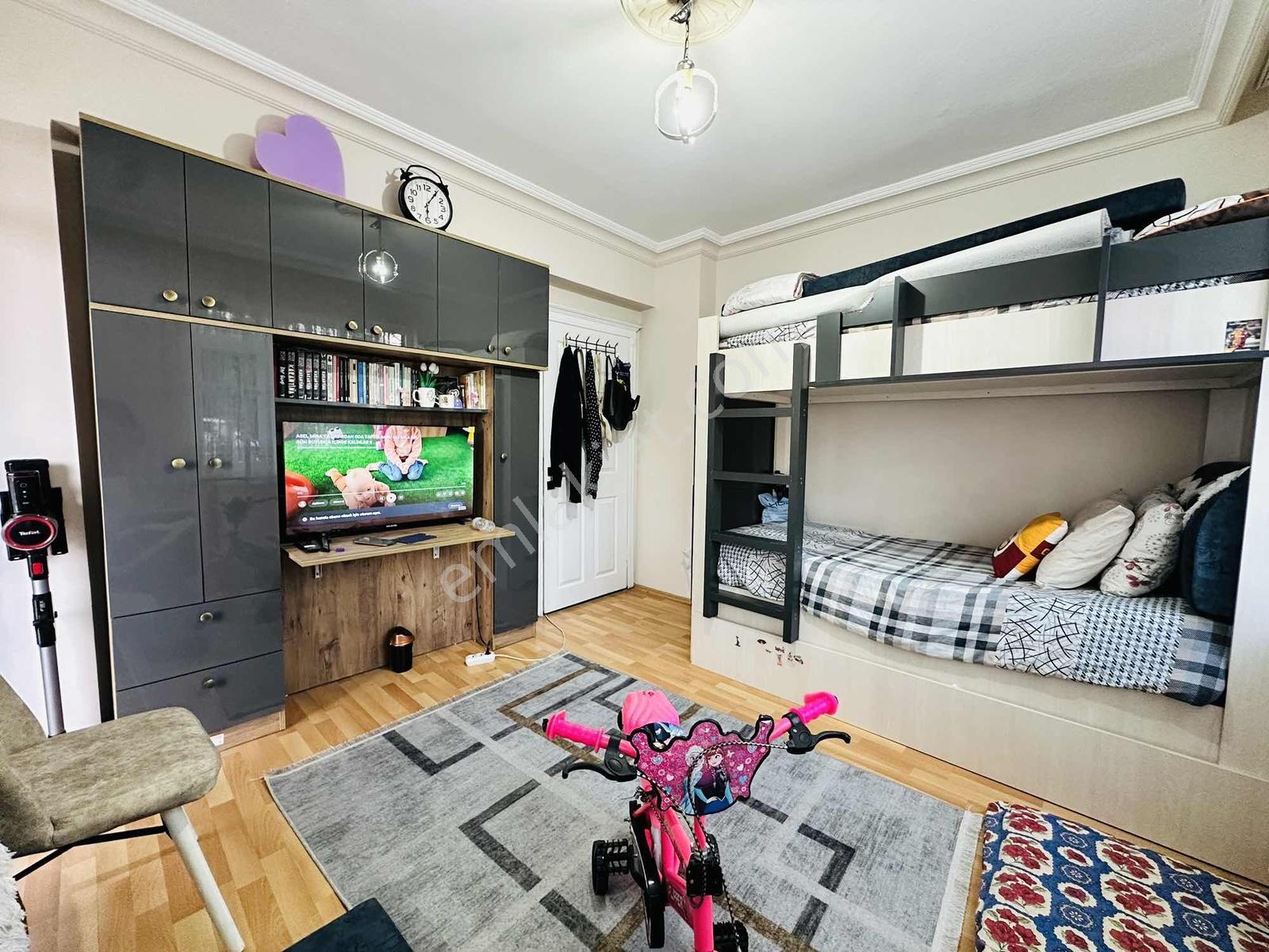 Özdoğan Emlaktan Kuzeyyaka Da 2+1 110m2 Katta Doğalgazlı Daire — fotoğraf 11