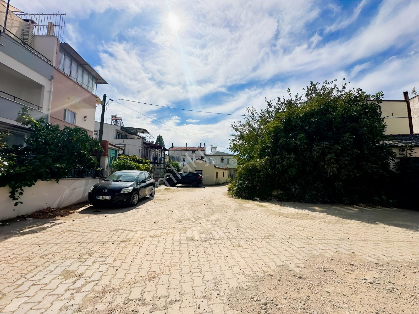 Kavuşturan Emlak'tan Akçay Güre Arası Satılık 2+1 Bahçeli Daire — fotoğraf 27