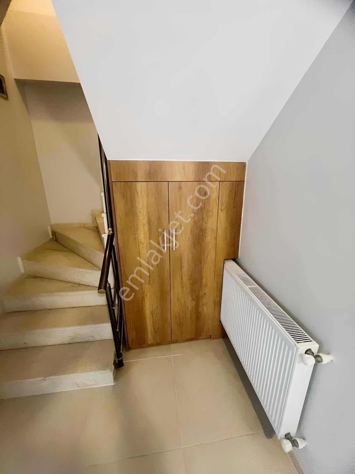 Ataevlerde Teras + 2 Balkonlu 3+1 Çatı Dubleks | Papatya Sitesi — fotoğraf 16