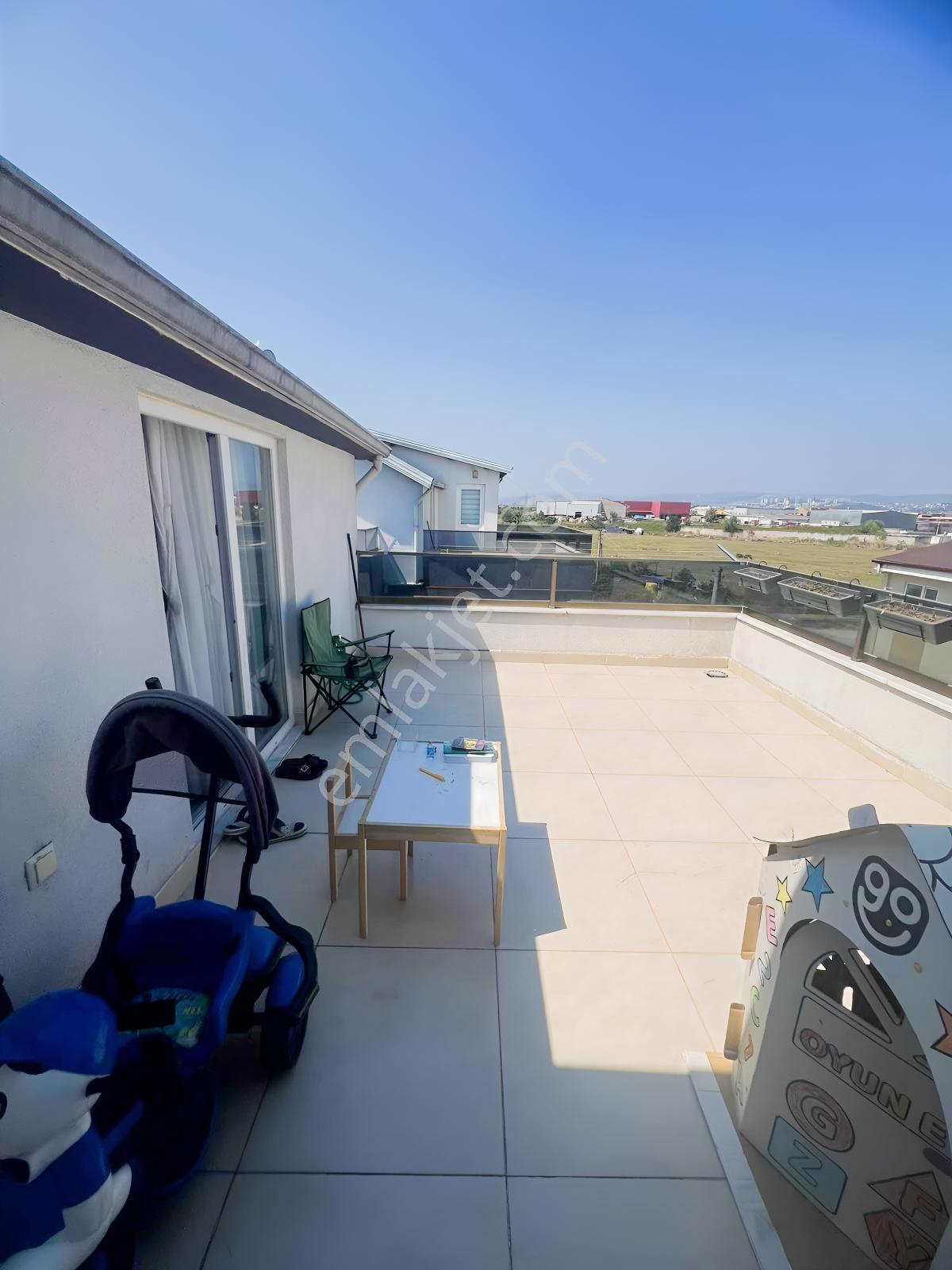 Ataevlerde Teras + 2 Balkonlu 3+1 Çatı Dubleks | Papatya Sitesi — fotoğraf 22