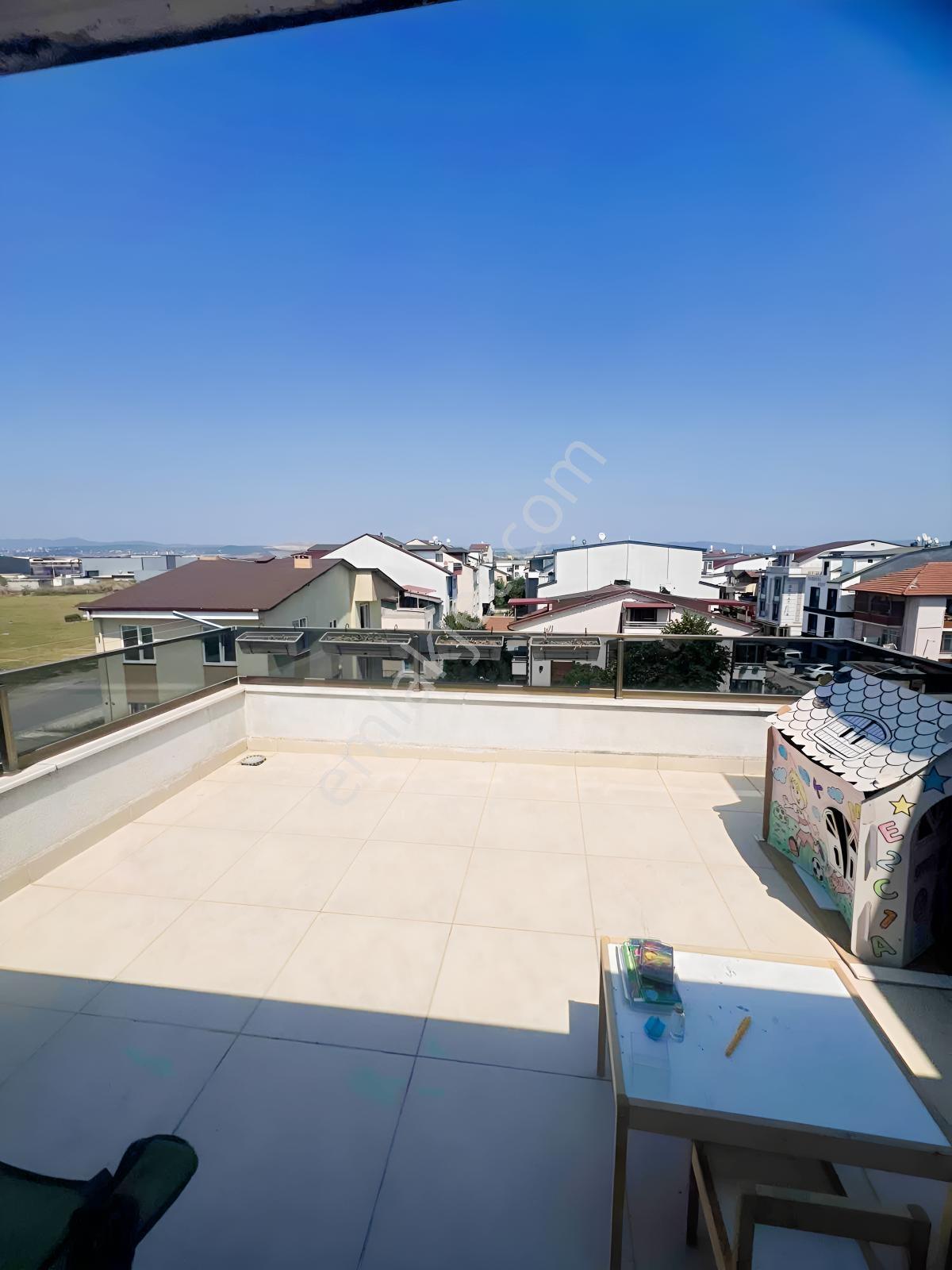 Ataevlerde Teras + 2 Balkonlu 3+1 Çatı Dubleks | Papatya Sitesi — fotoğraf 26