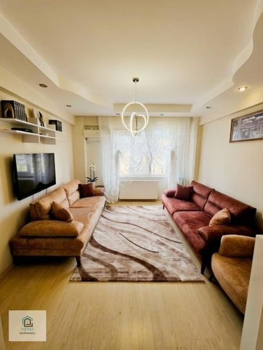 Yetki'den Yenişafakta Önü Açık Satılık Üst Kat 3+1 Geniş Daire — fotoğraf 3