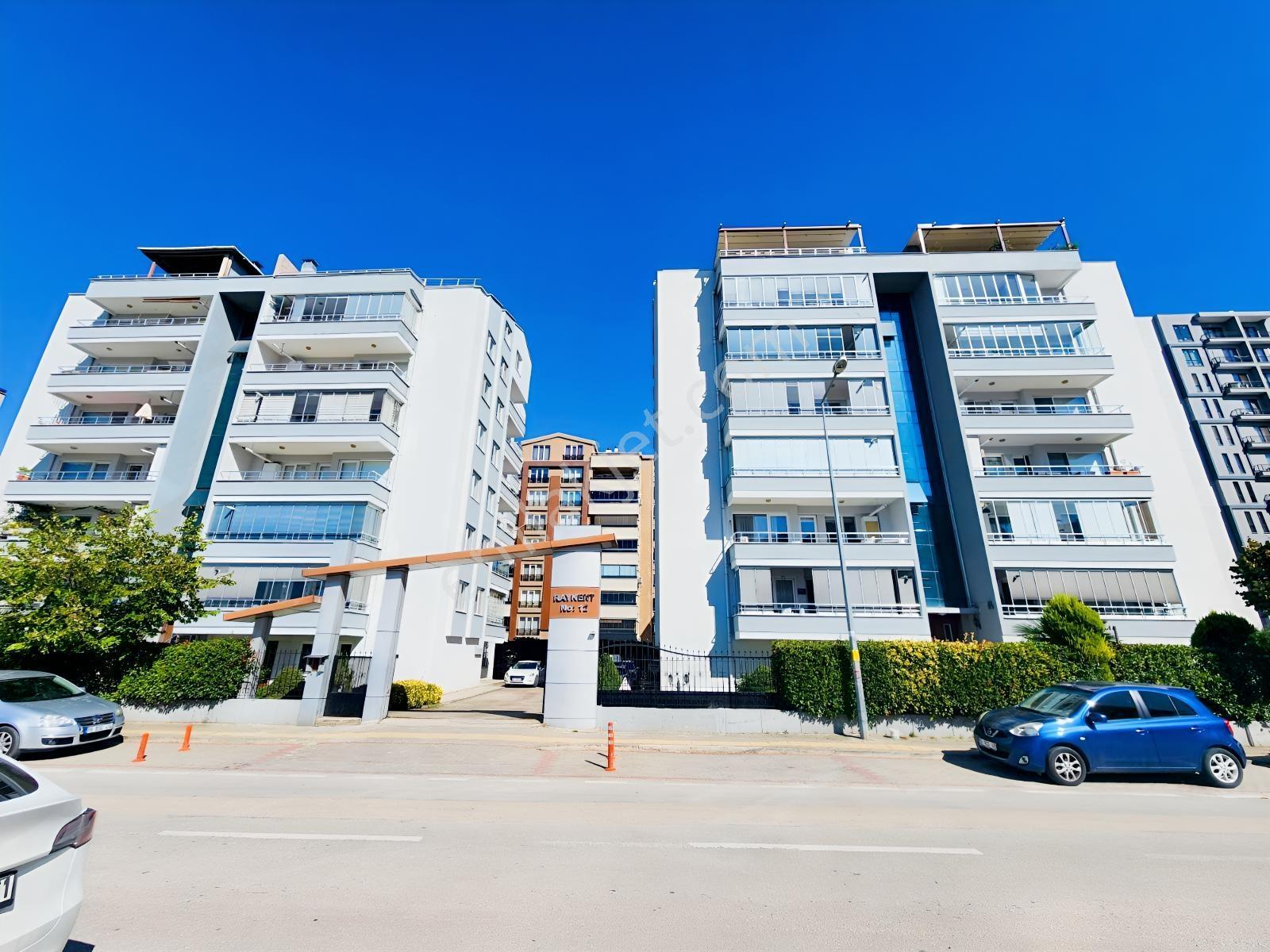 Raykent'de 196m2 Harika, Panoramik Konumlu 3+1 Bahçe Katı — fotoğraf 2