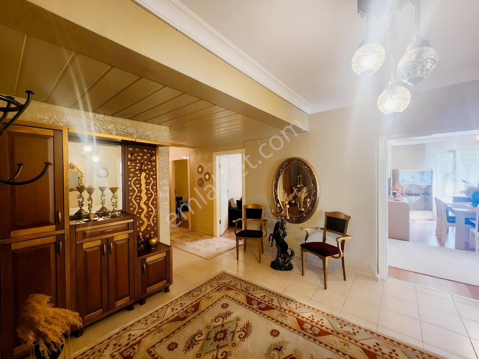 Raykent'de 196m2 Harika, Panoramik Konumlu 3+1 Bahçe Katı — fotoğraf 17