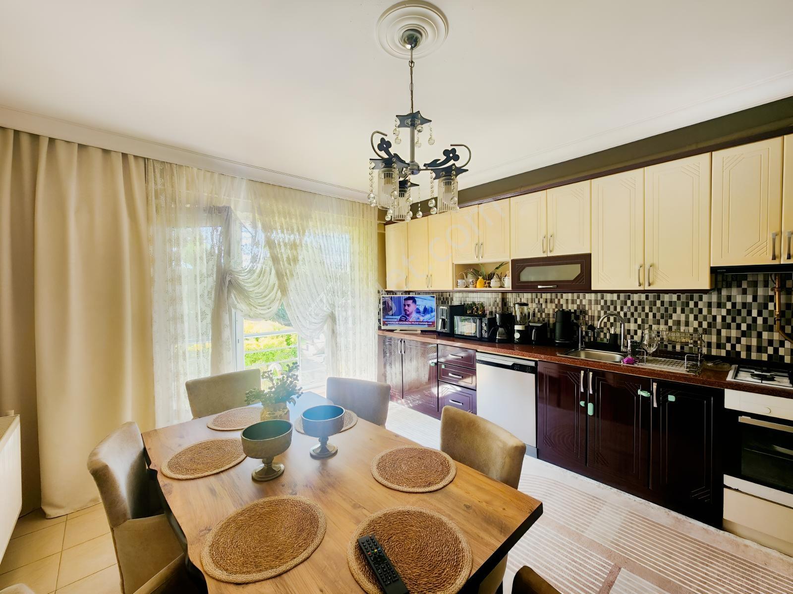 Raykent'de 196m2 Harika, Panoramik Konumlu 3+1 Bahçe Katı — fotoğraf 19