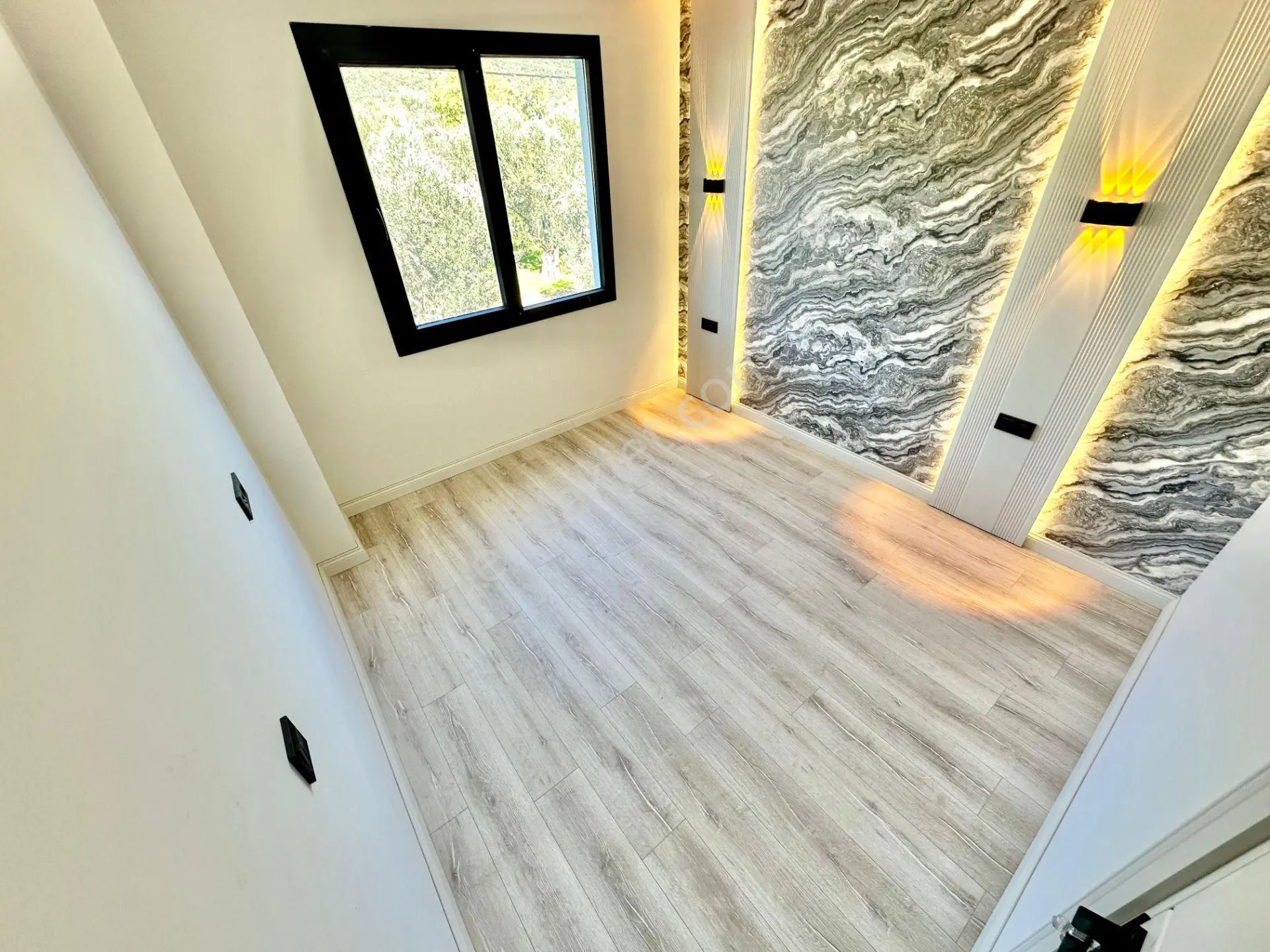 ꧁ Ay Emlaktan꧂güre'de Lüks Sitede Kuş Çıvıltılarıyla Huzur Bulacağınız Satılık 2+1 Şık Daire — fotoğraf 17