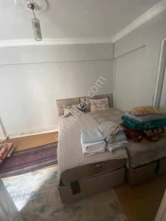 Cumhuriyet Meydanı İki Tapu Birden 1 + 1 — fotoğraf 2