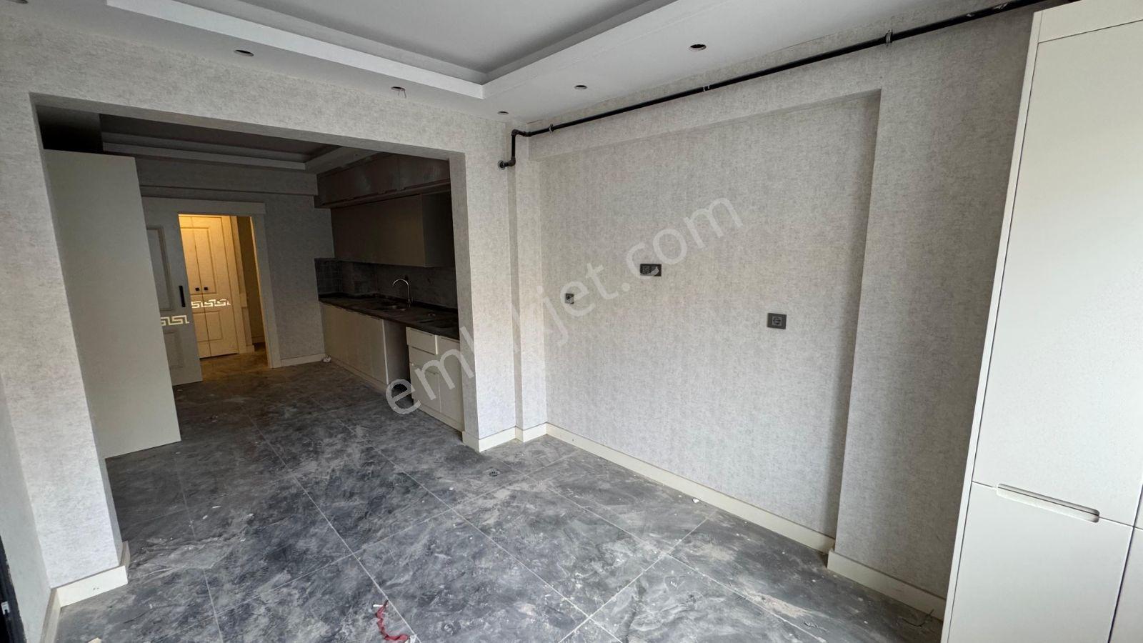 Ymz'den Geylani De 3,5+1 Ana Cadde Üzerinde Süper Geniş Daire — fotoğraf 13