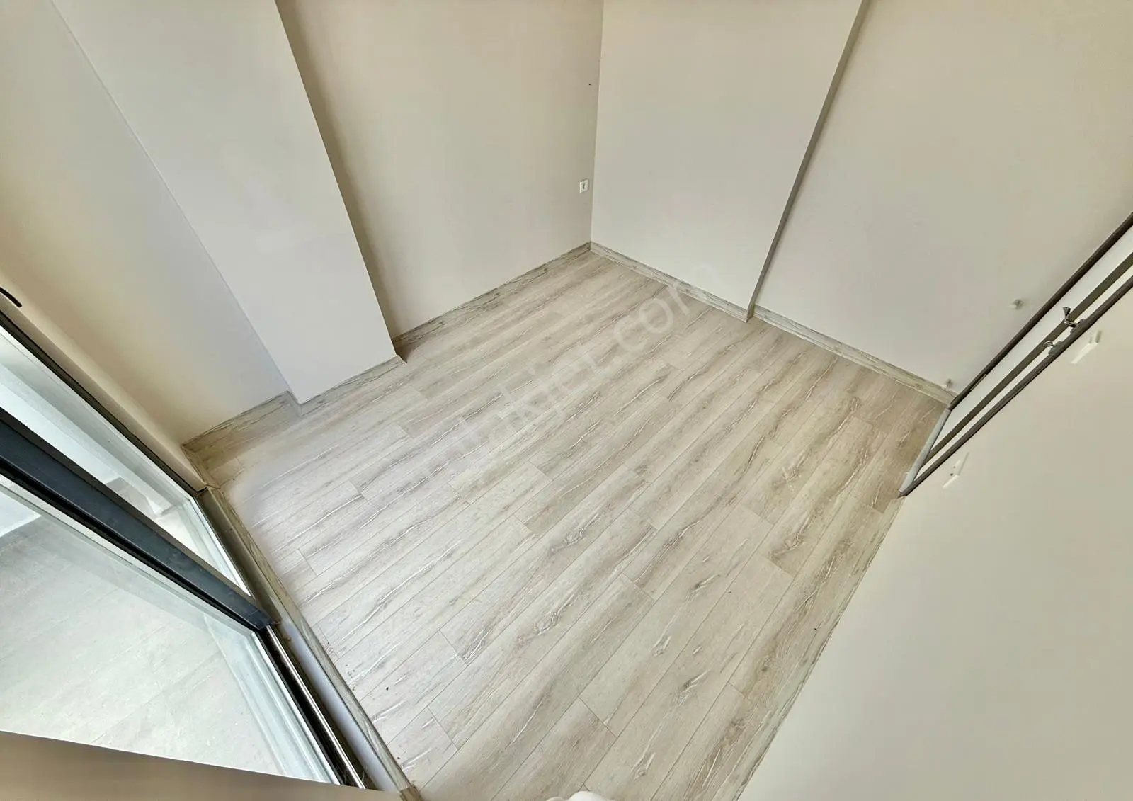 ꧁ay Emlaktan꧂küçükkuyu'da Yaşam Tarzınızı Değiştirecek Müstakil Tadında Satılık 2+1 Lüx Daire — fotoğraf 18