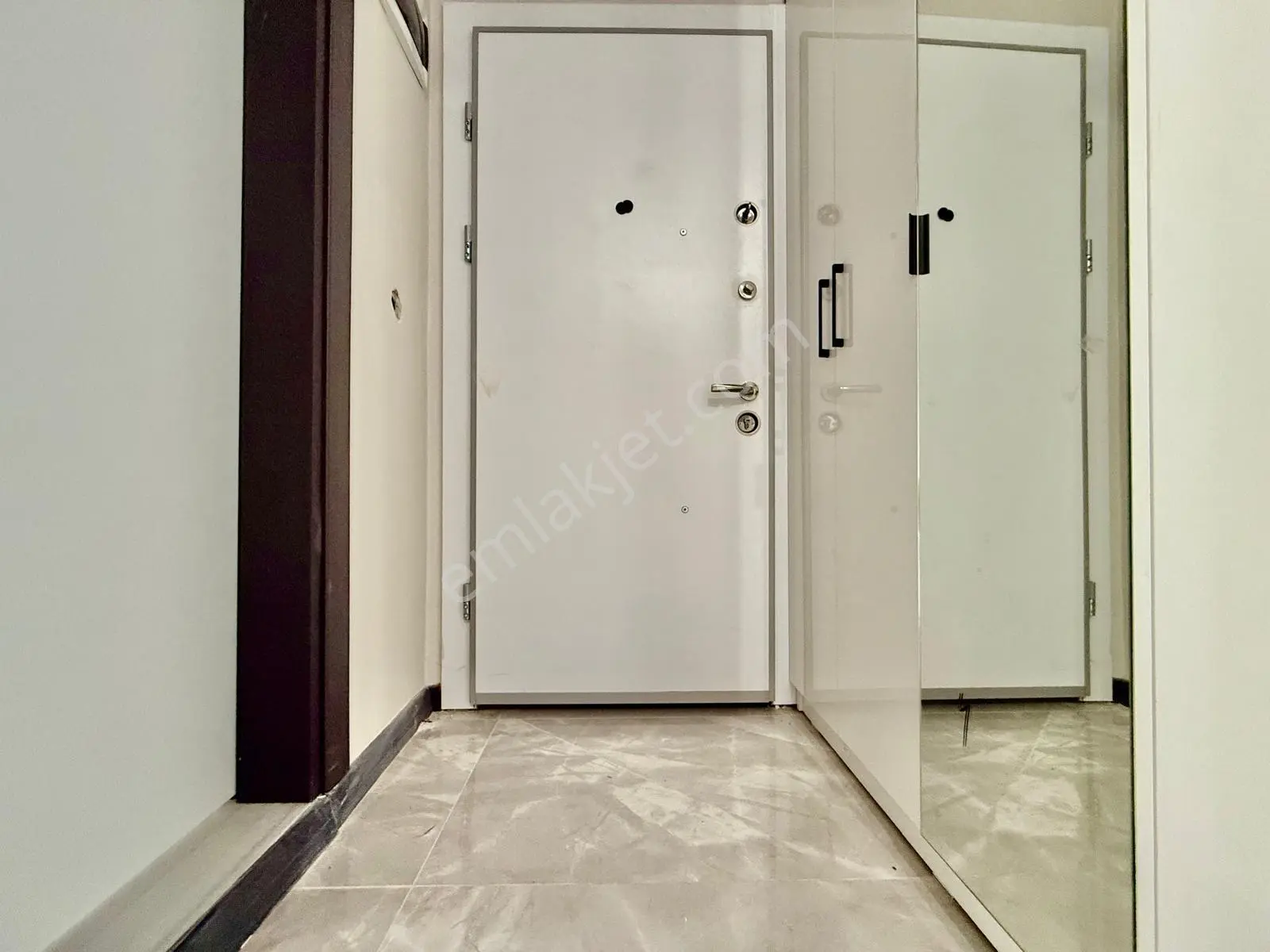 ꧁ay Emlaktan꧂küçükkuyu'da Yaşam Tarzınızı Değiştirecek Müstakil Tadında Satılık 2+1 Lüx Daire — fotoğraf 30