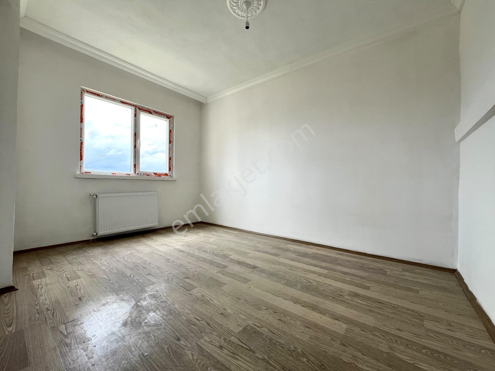 Sincan Mevlanada Arakat Asansörlü Yapılı Kupon 3+1 Satılık Daire — fotoğraf 11