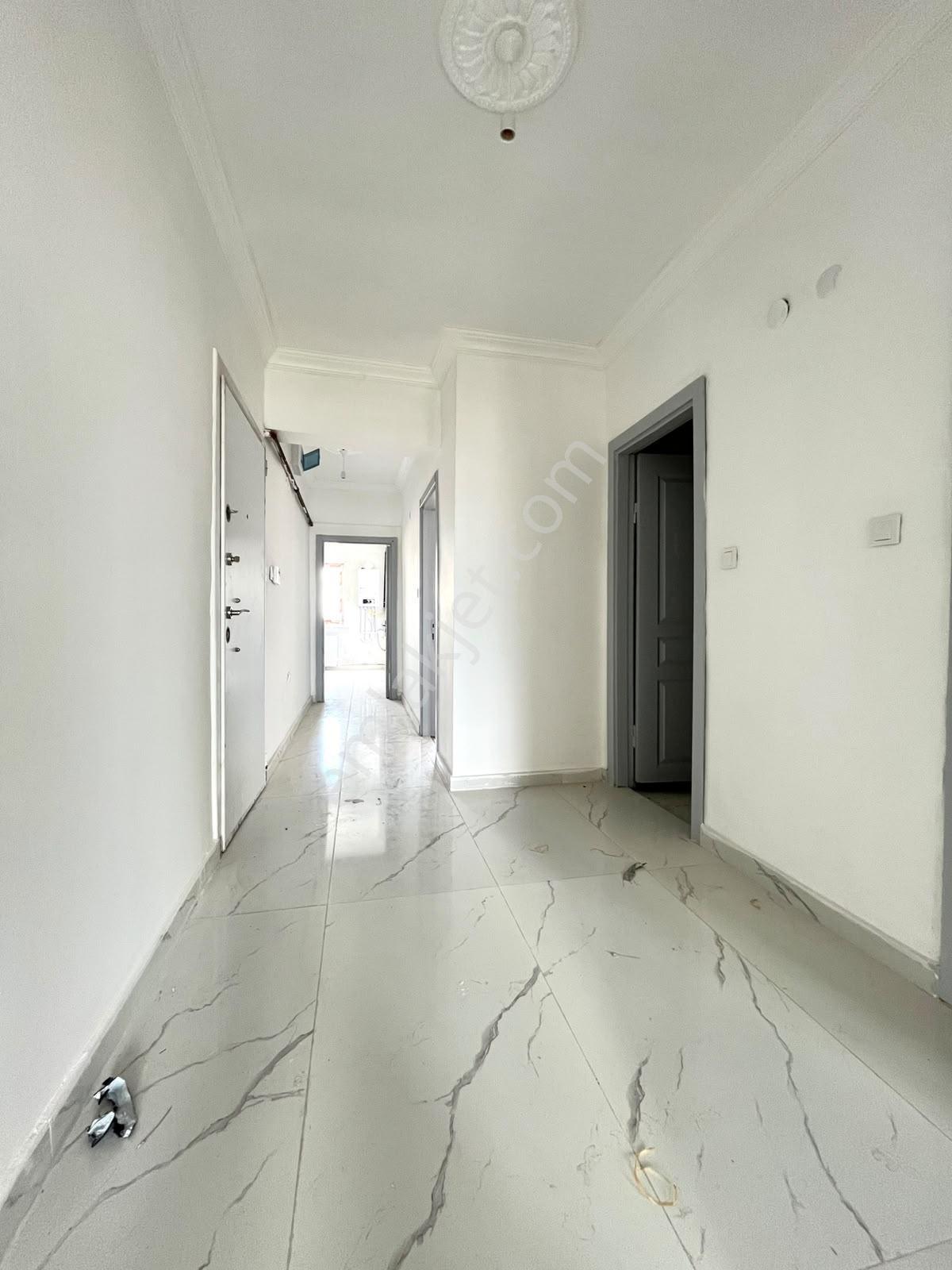 Sincan Mevlanada Arakat Asansörlü Yapılı Kupon 3+1 Satılık Daire — fotoğraf 13