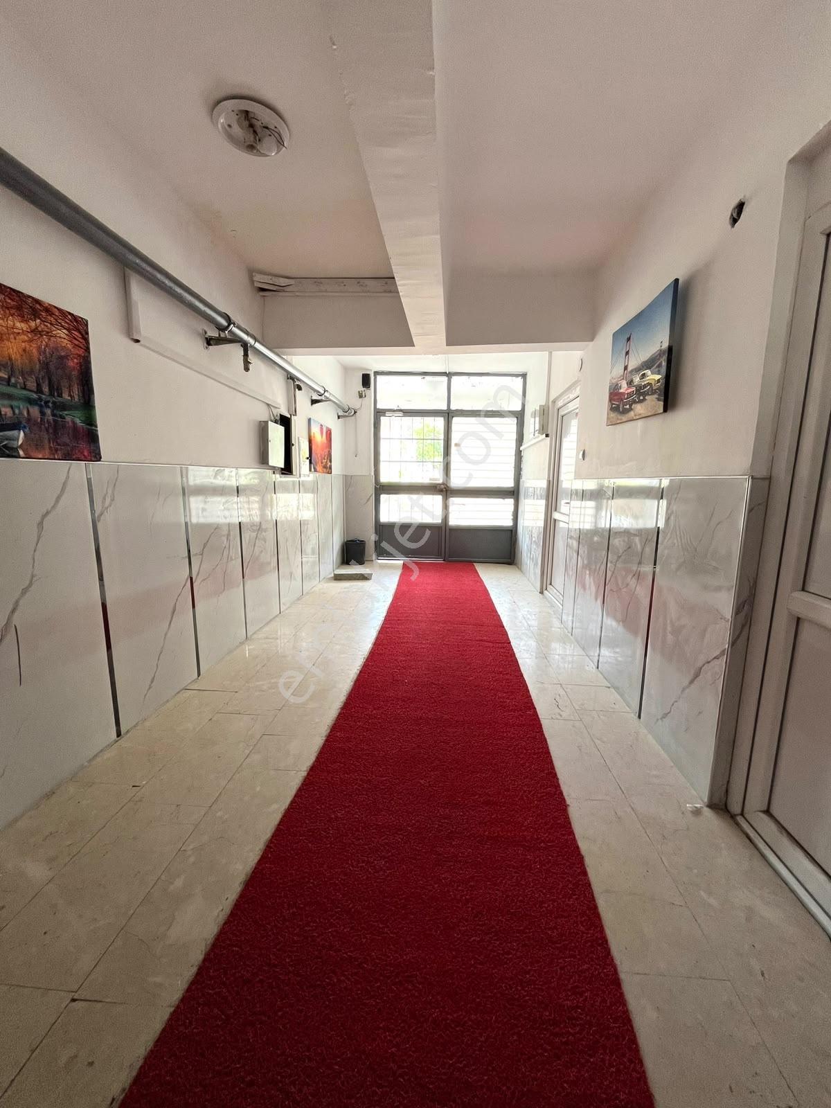 Sincan Mevlanada Arakat Asansörlü Yapılı Kupon 3+1 Satılık Daire — fotoğraf 26