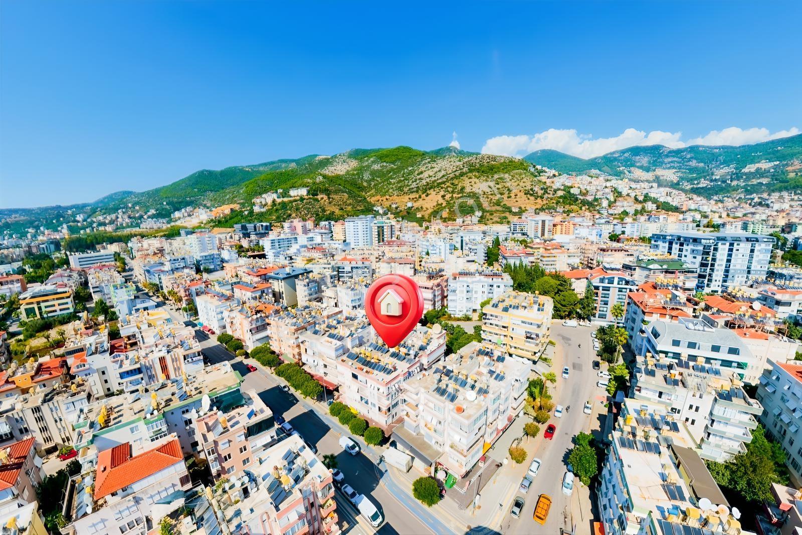 Kızlarpınarı Mahallesinde Satılık 3+1 Ayrı Mutfak Daire