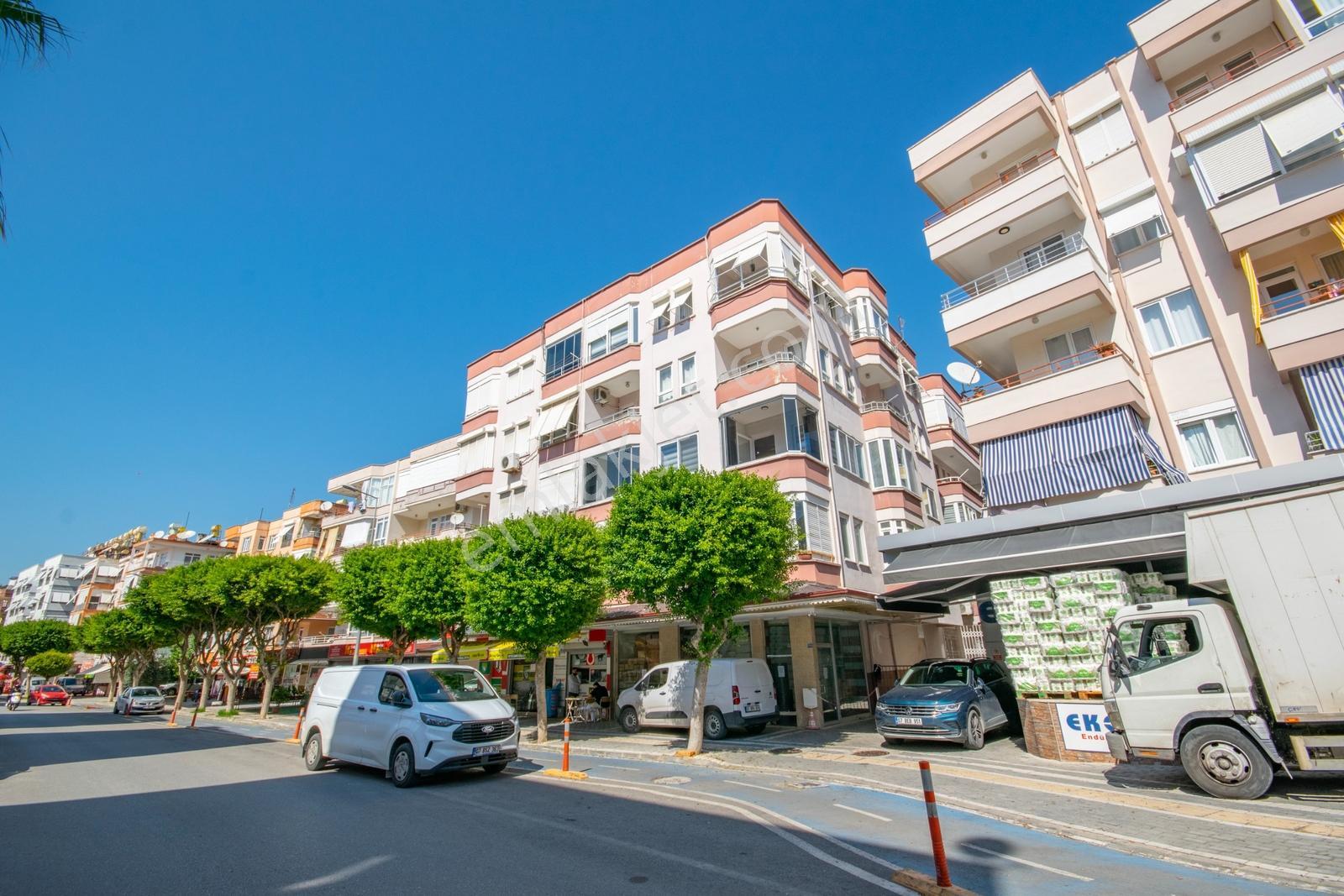 Kızlarpınarı Mahallesinde Satılık 3+1 Ayrı Mutfak Daire — fotoğraf 5