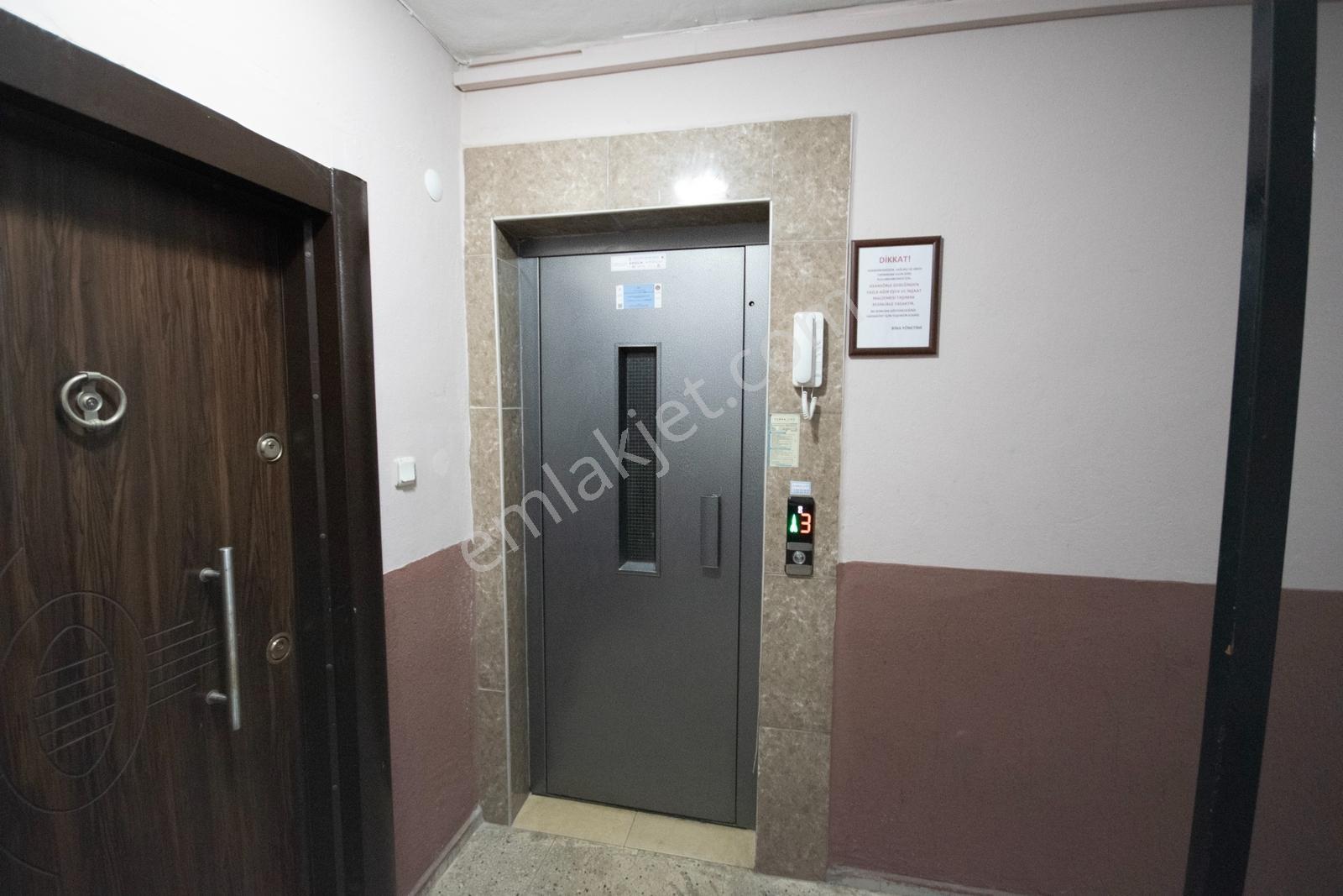 Kızlarpınarı Mahallesinde Satılık 3+1 Ayrı Mutfak Daire — fotoğraf 23