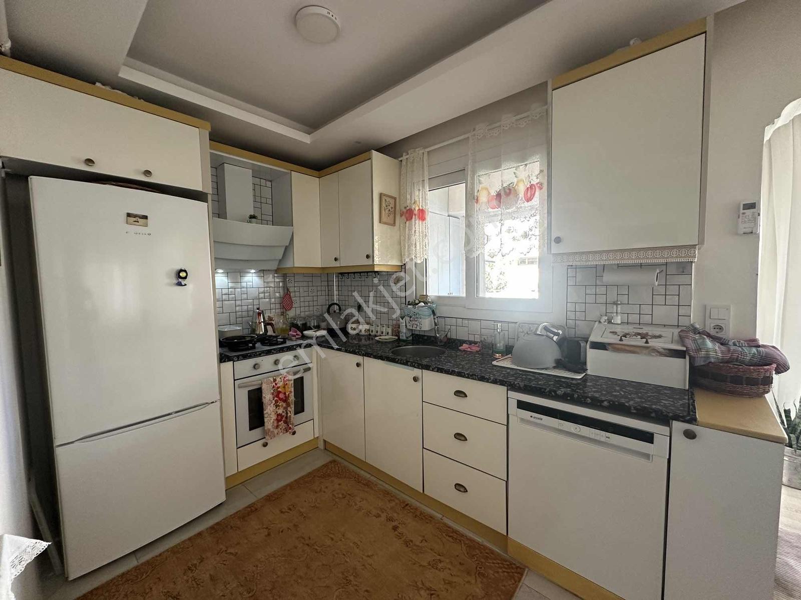 Menderes Coldwell Banker Poyraz'dan 2+1 Daire — fotoğraf 19