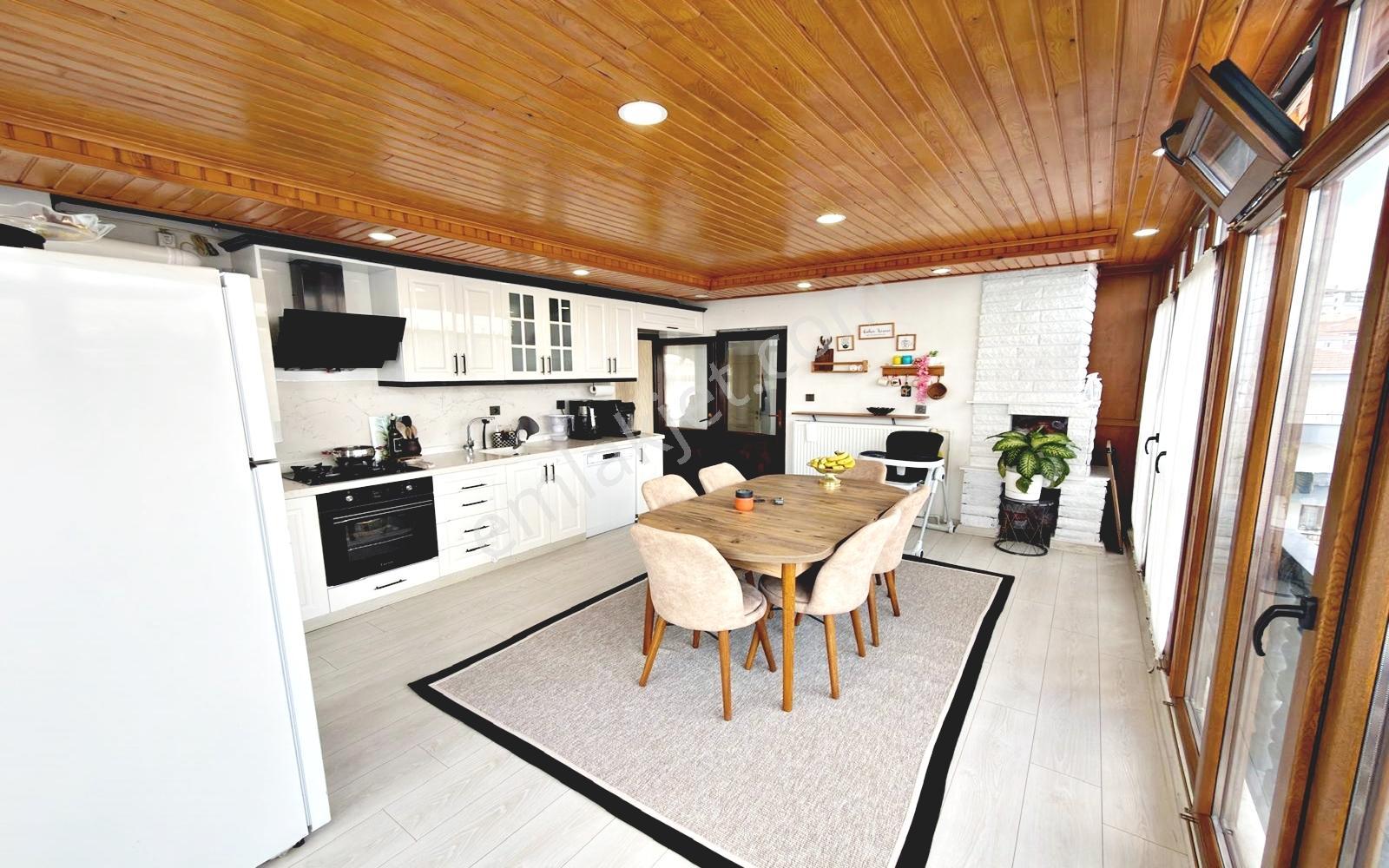 Kuşcağız'da Günsazak Cadde Yakını Full+full Yapılı 3+1 Daire — fotoğraf 2