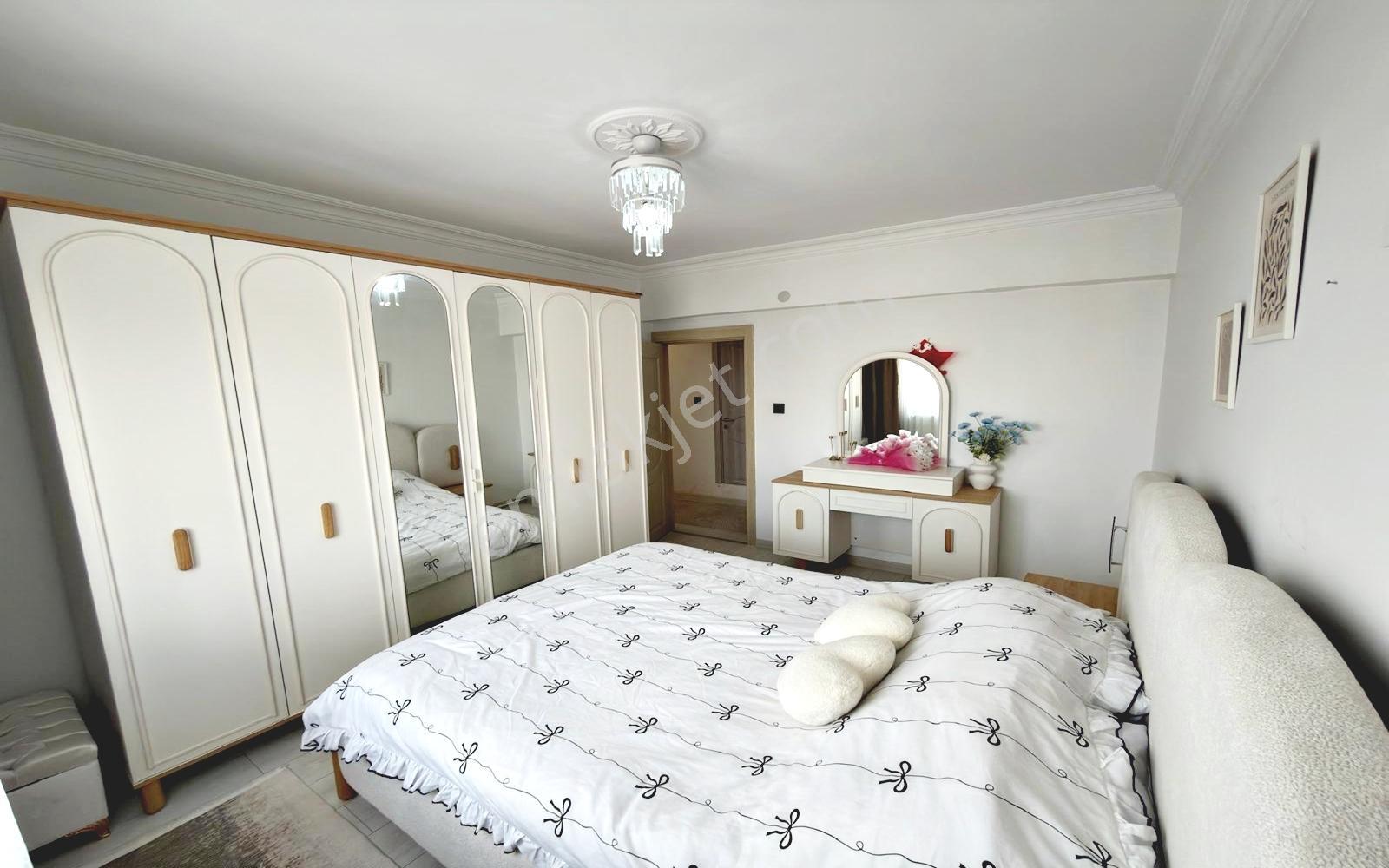 Kuşcağız'da Günsazak Cadde Yakını Full+full Yapılı 3+1 Daire — fotoğraf 25