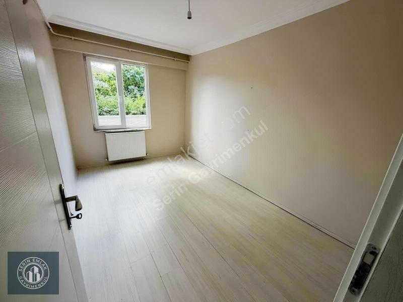 Serdivanda Satılık 2+1 Geniş Daire — fotoğraf 14