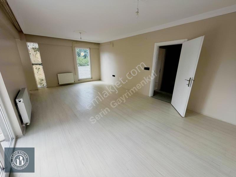 Serdivanda Satılık 2+1 Geniş Daire — fotoğraf 17