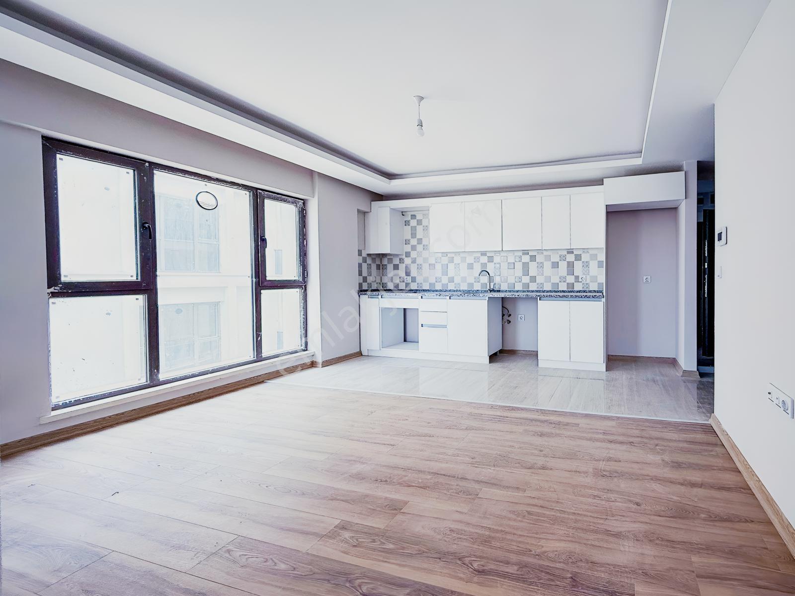 İncek Site İçinde Güneydoğu Cephe 1+1 Balkonlu Daire — fotoğraf 26
