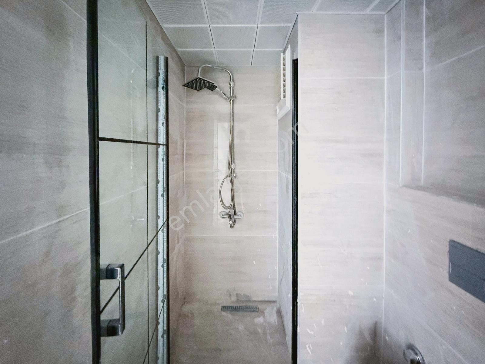 İncek Site İçinde Güneydoğu Cephe 1+1 Balkonlu Daire — fotoğraf 34