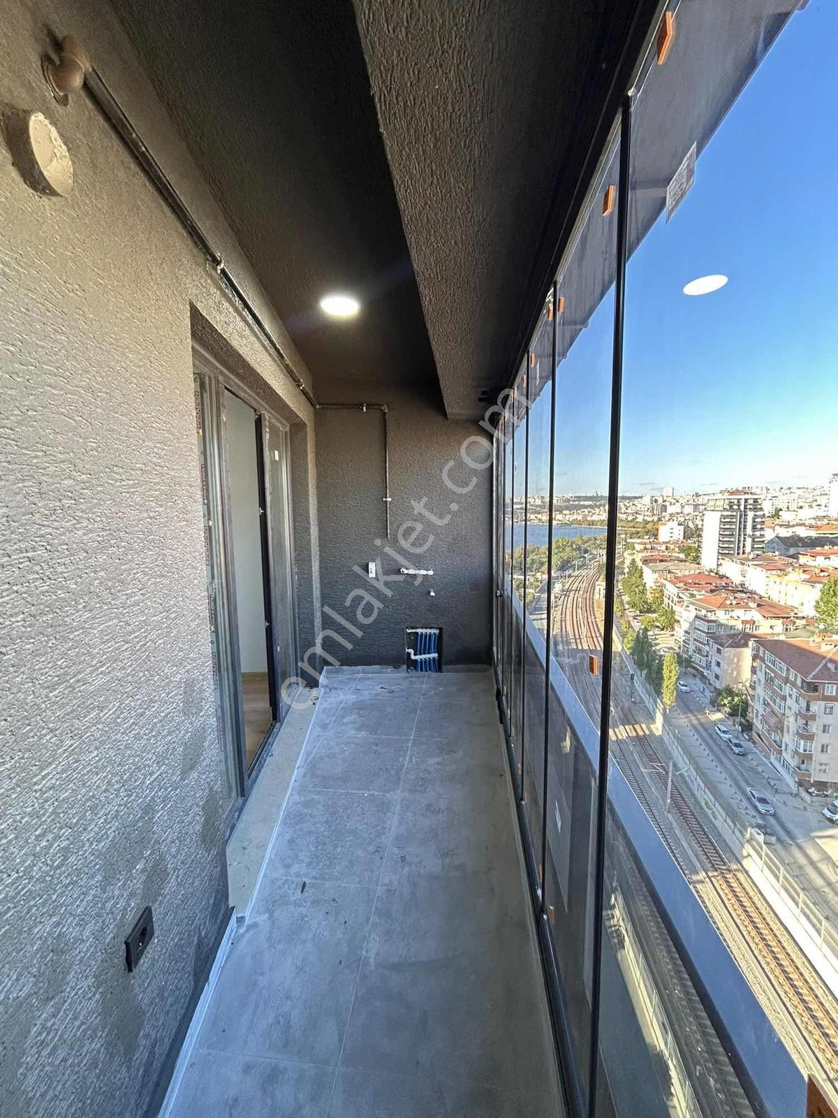 K.çekmece Fatih.mah Satılık Tapu Masrafsız Sıfır 2+1 Daire — fotoğraf 4