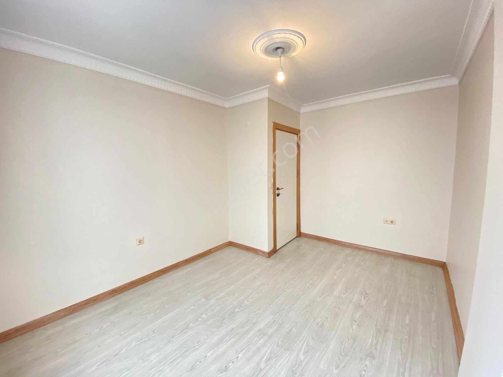 Meydana, Metrobüse Yakın Mesafede Yeni Sıfır Daire — fotoğraf 27