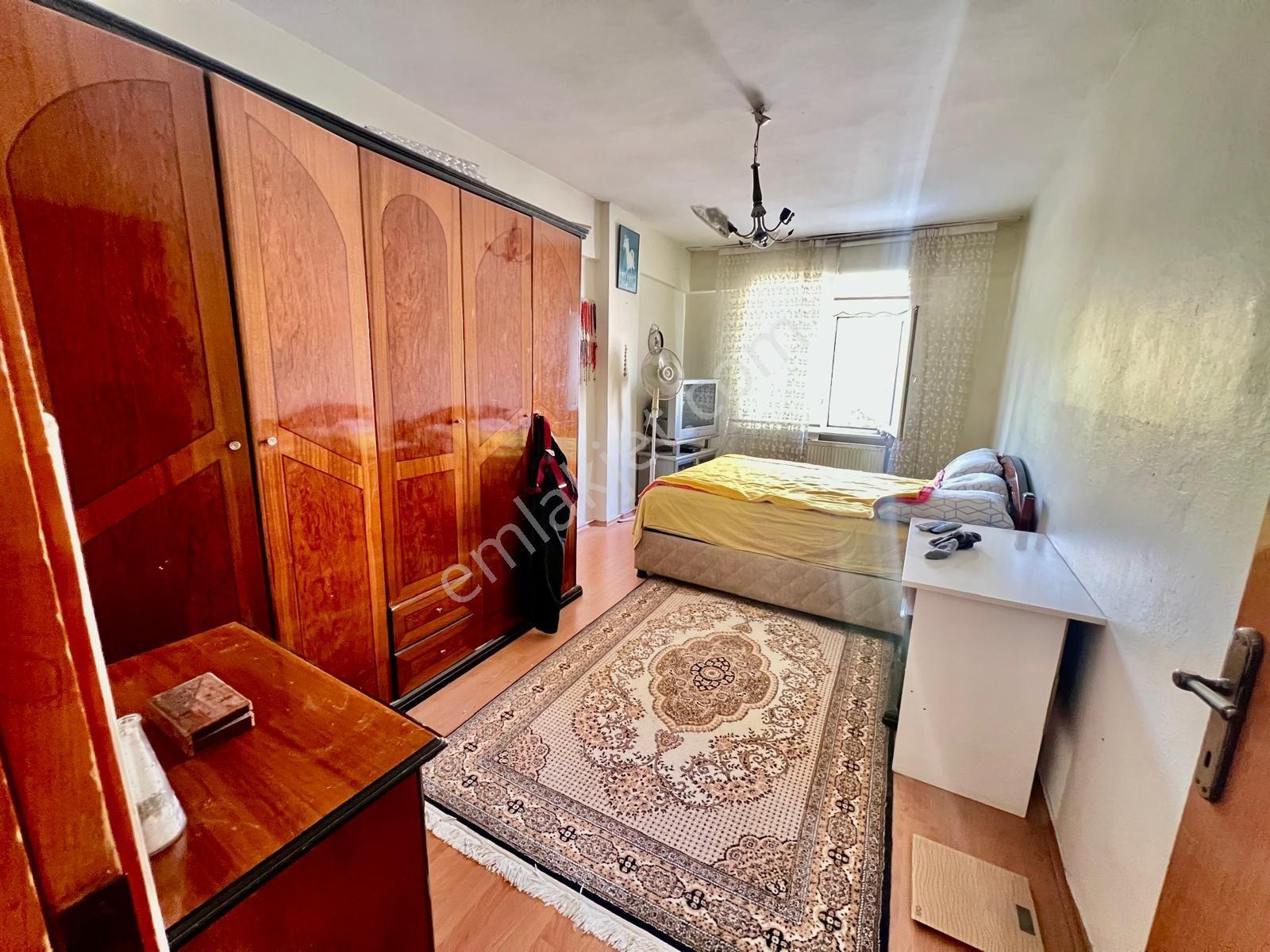 Loft'tan Beşyol Metrobüs Dibinde 31m2 Hisse Paylı 2.kat Daire — fotoğraf 9