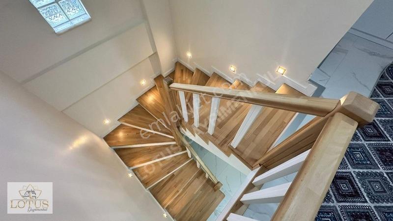Kartepe Mükemmel Lokasyonda Satılık 4+1 Özel Müstakil Villa — fotoğraf 10