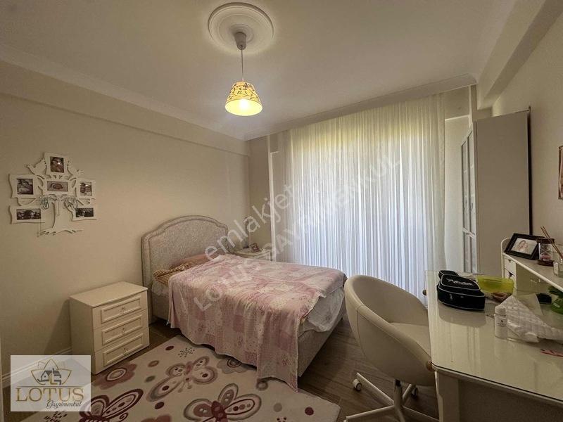 Kartepe Mükemmel Lokasyonda Satılık 4+1 Özel Müstakil Villa — fotoğraf 20