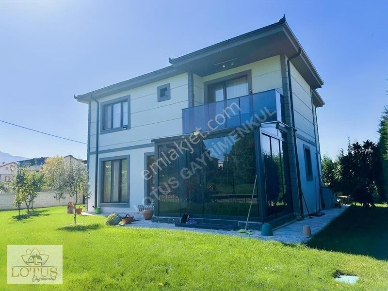 Kartepe Mükemmel Lokasyonda Satılık 4+1 Özel Müstakil Villa — fotoğraf 34