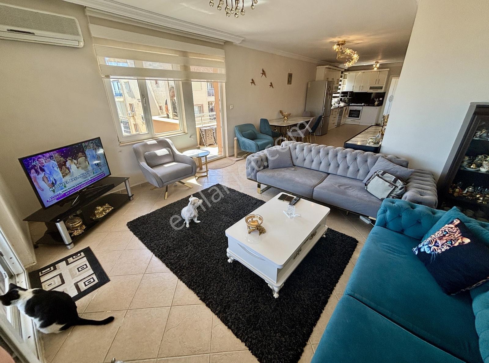 Kuşadası'nda Satılık Full Deniz Manzaralı 250m2 Dubleks Daire — fotoğraf 5