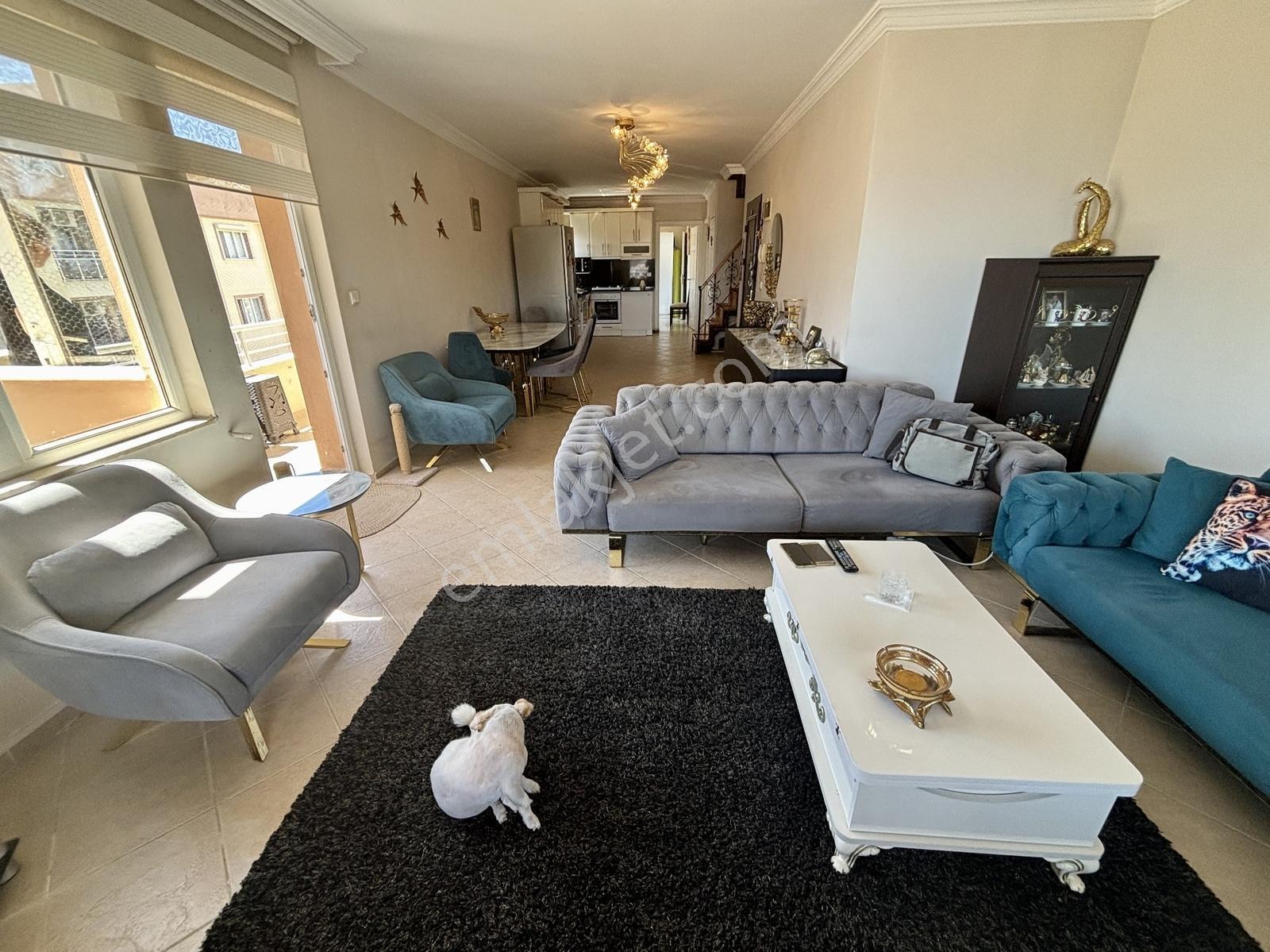 Kuşadası'nda Satılık Full Deniz Manzaralı 250m2 Dubleks Daire — fotoğraf 6