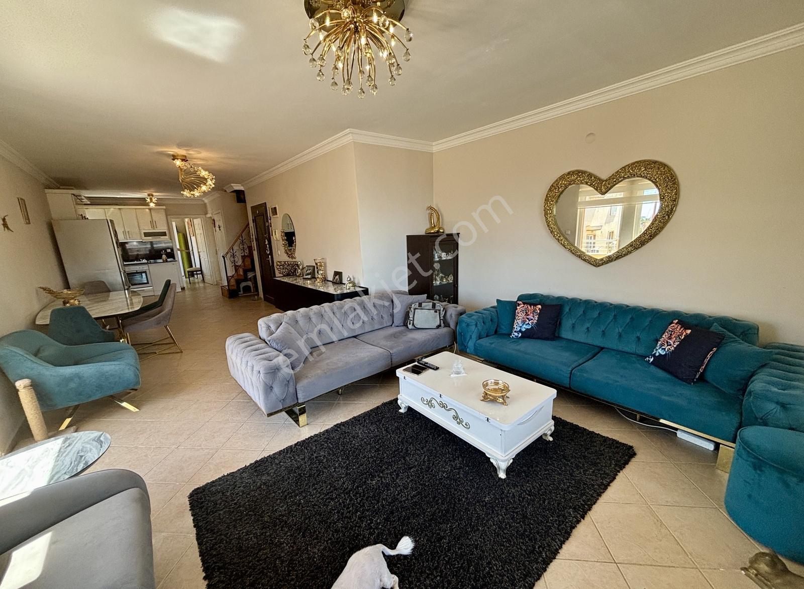 Kuşadası'nda Satılık Full Deniz Manzaralı 250m2 Dubleks Daire — fotoğraf 7