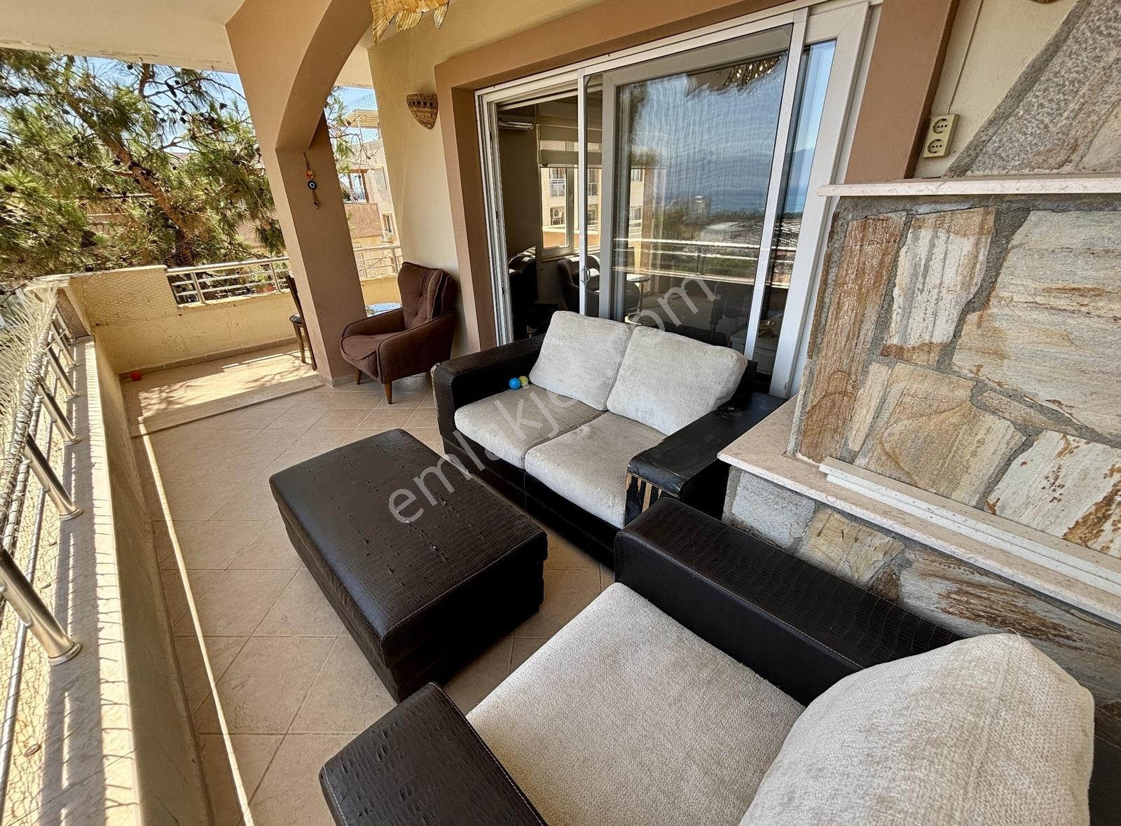 Kuşadası'nda Satılık Full Deniz Manzaralı 250m2 Dubleks Daire — fotoğraf 13