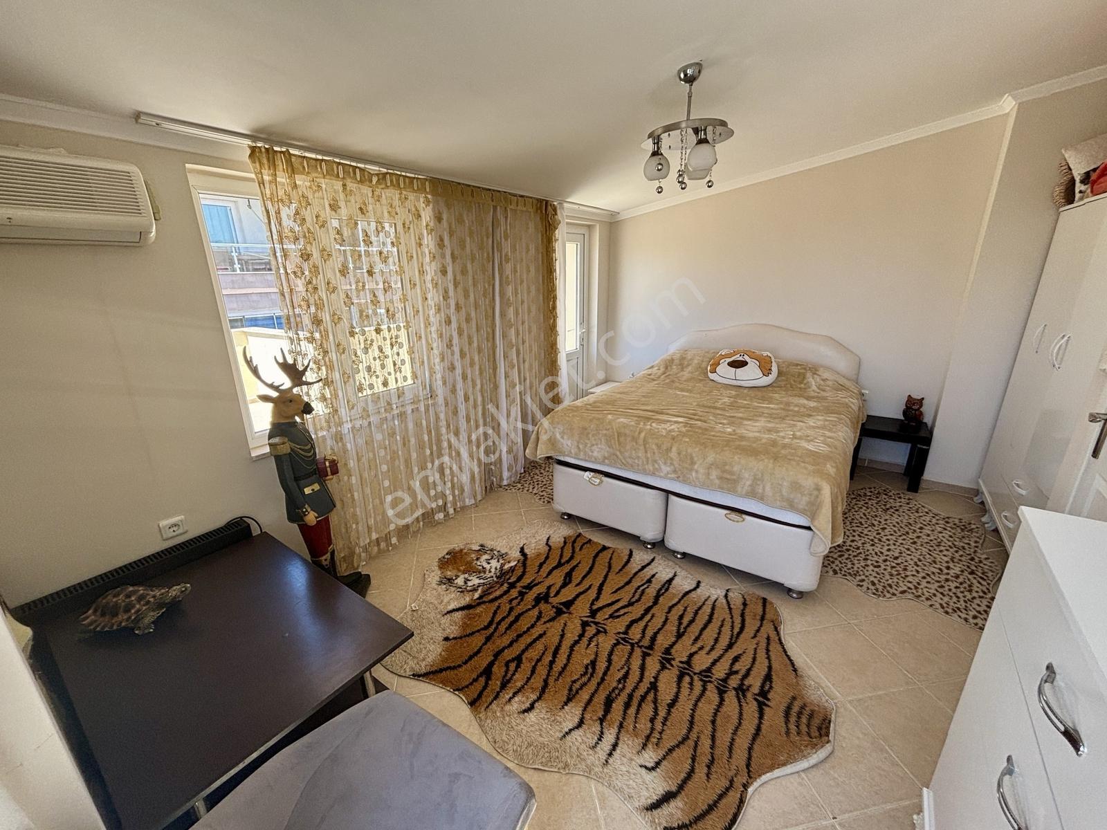 Kuşadası'nda Satılık Full Deniz Manzaralı 250m2 Dubleks Daire — fotoğraf 24