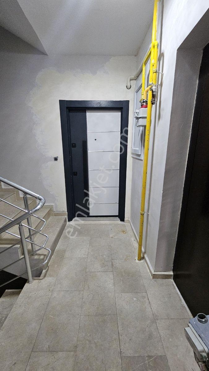 Çekmecenin En Nezih Ve Merkezi Yerinde 3+1 Masrafsız Temiz Daire — fotoğraf 10