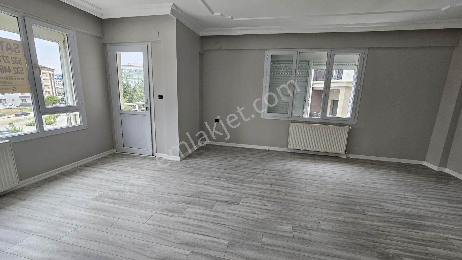 Çekmecenin En Nezih Ve Merkezi Yerinde 3+1 Masrafsız Temiz Daire — fotoğraf 12