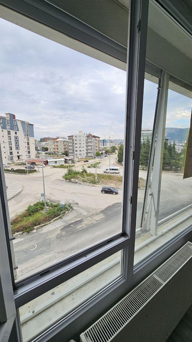 Çekmecenin En Nezih Ve Merkezi Yerinde 3+1 Masrafsız Temiz Daire — fotoğraf 14