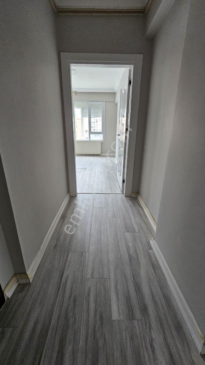Çekmecenin En Nezih Ve Merkezi Yerinde 3+1 Masrafsız Temiz Daire — fotoğraf 21