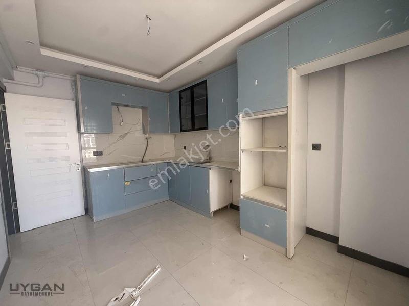 Uygan'dan Atatürk Mah. 2+1 90m² Tek Bloklu Lüx İşcilik Daire — fotoğraf 9