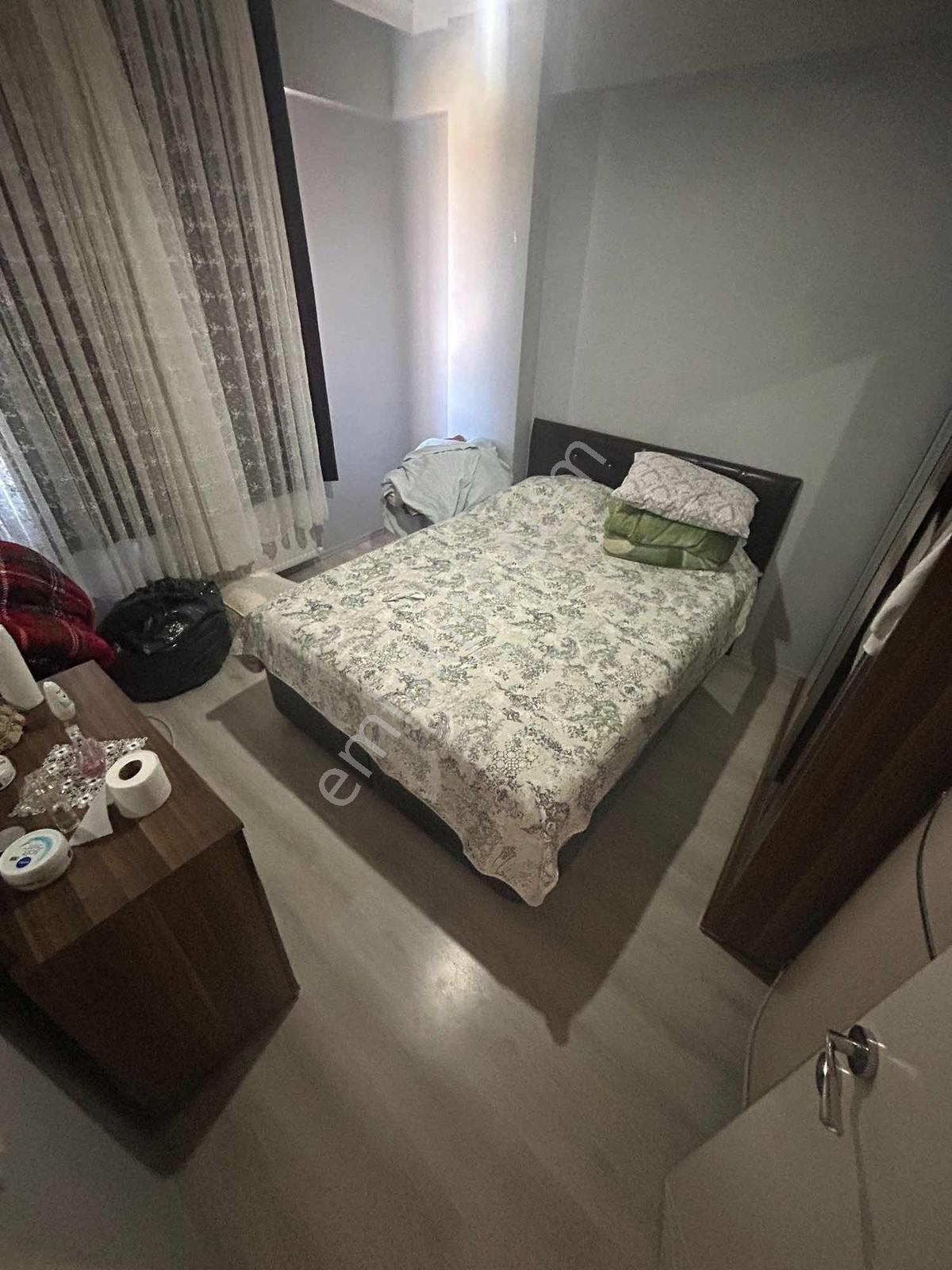 Gömeç Kemalpaşada Kombili Doğalgazlı İskanlı Arakat 1+1 Daire — fotoğraf 13